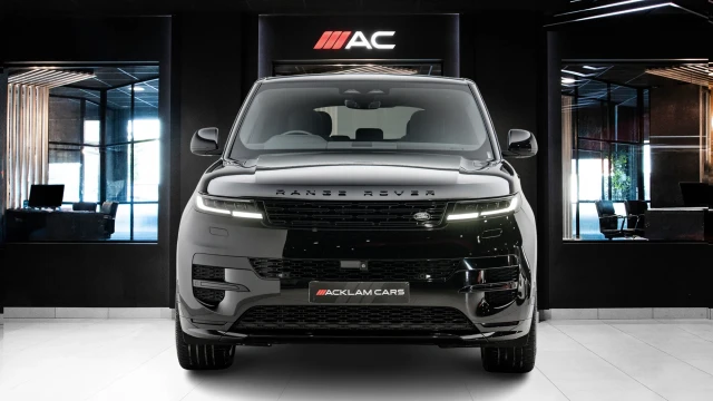 Land Rover Range Rover Sport Image 2