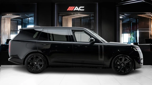 Land Rover Range Rover Image 3