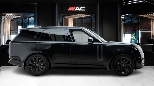 Land Rover Range Rover Image 3