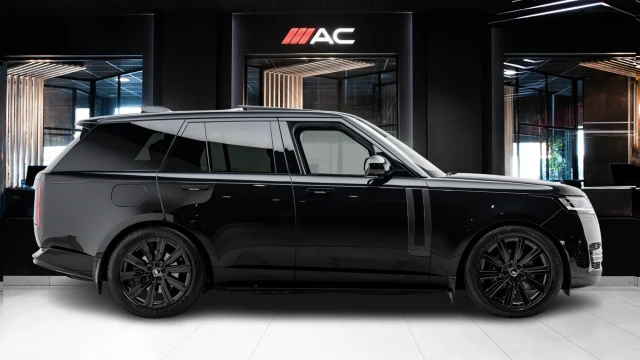 Land Rover Range Rover Image 3