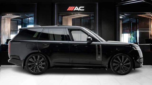 Land Rover Range Rover Image 3