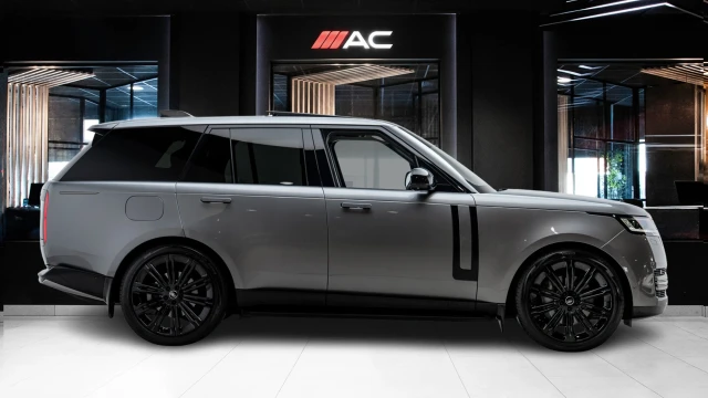 Land Rover Range Rover Image 3