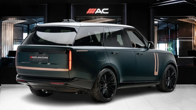 Land Rover Range Rover Image 4