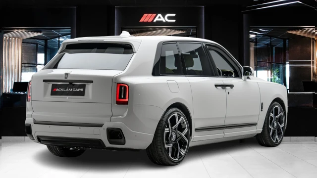 Rolls-Royce Cullinan Series II Image 4