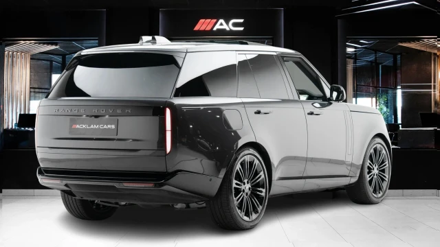 Land Rover Range Rover Image 4