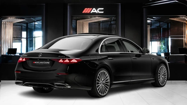 Mercedes-Benz S Class Image 4