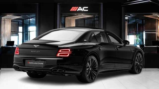 Bentley Flying Spur Image 3