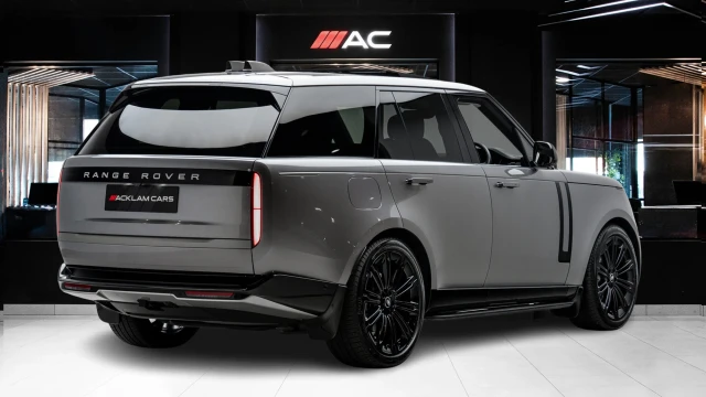 Land Rover Range Rover Image 4