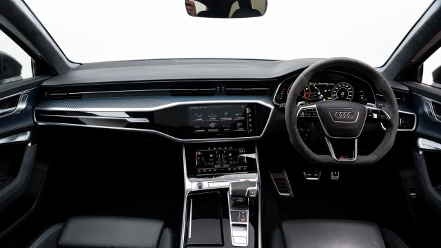 Audi RS6 Avant Image 5