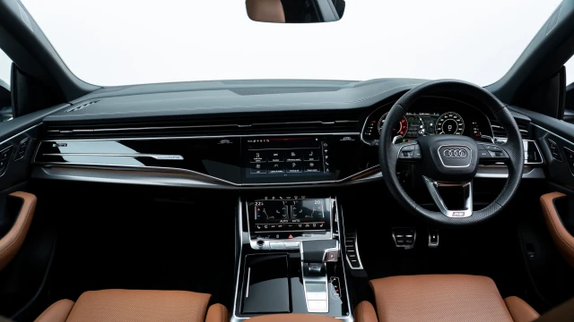 Audi RSQ8 Image 5