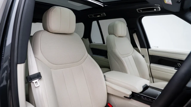 Land Rover Range Rover Image 5