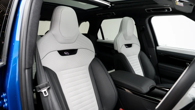 Land Rover Range Rover Sport Image 7
