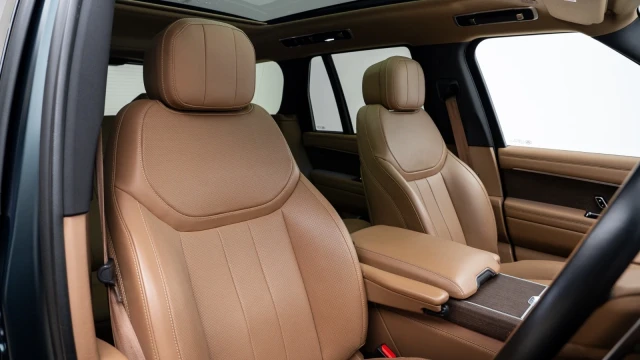 Land Rover Range Rover Image 6