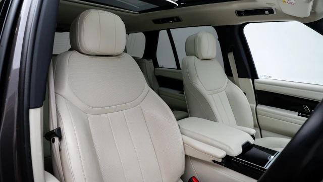 Land Rover Range Rover Image 5