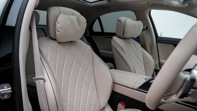 Mercedes-Benz S Class Image 6
