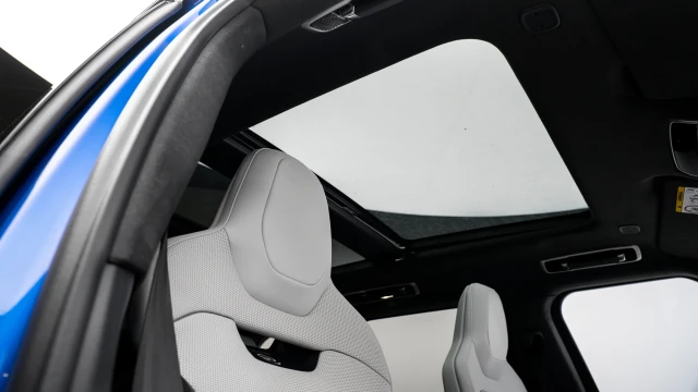 Land Rover Range Rover Sport Image 6