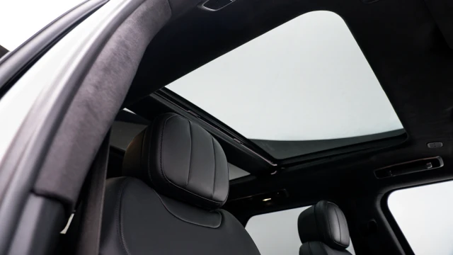 Land Rover Range Rover Sport Image 7