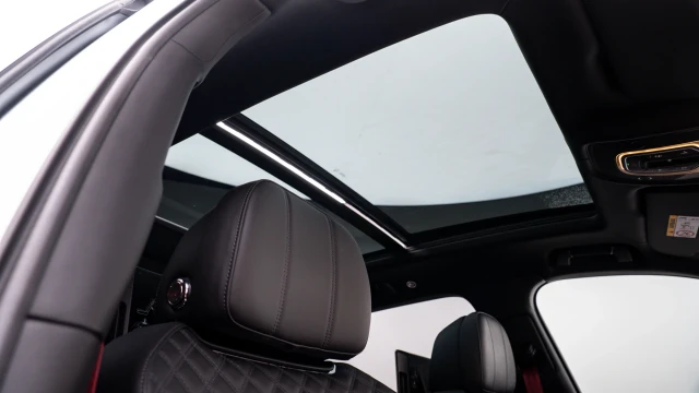 Bentley Bentayga Image 7
