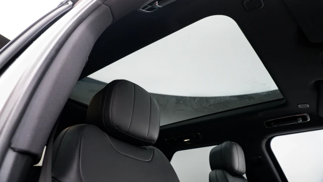 Land Rover Range Rover Sport Image 7