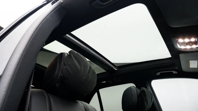 Mercedes-Benz GLE Image 7