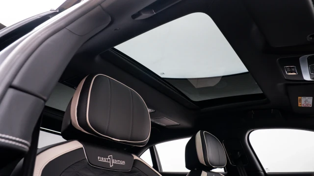 Bentley Flying Spur Image 8