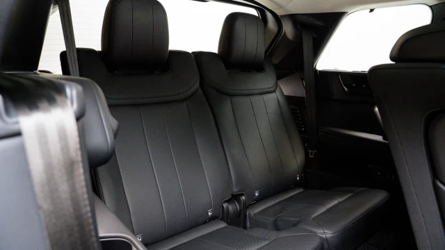 Land Rover Range Rover Image 8