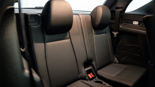 Mercedes-Benz GLE Image 8