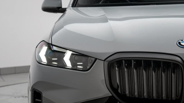 BMW X5 Image 8