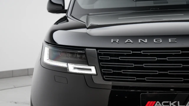 Land Rover Range Rover Image 8