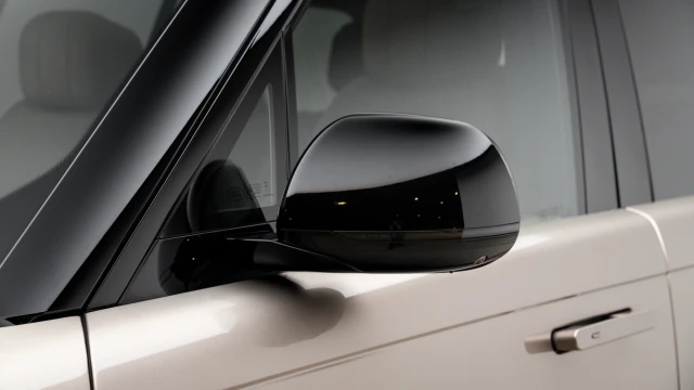 Land Rover Range Rover Image 7