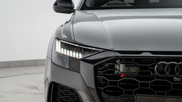 Audi RSQ8 Image 7
