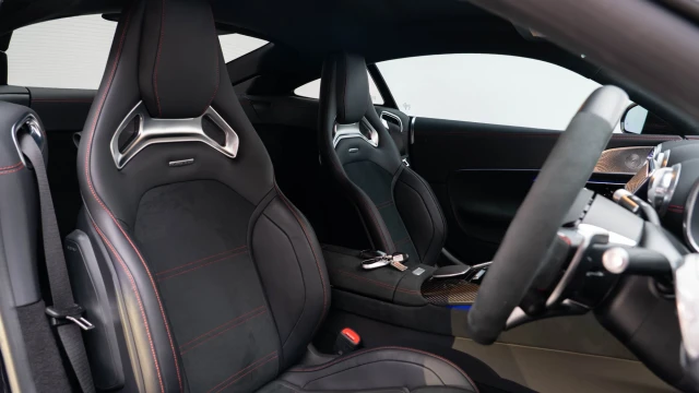 Mercedes-Benz AMG GT 63 Image 6