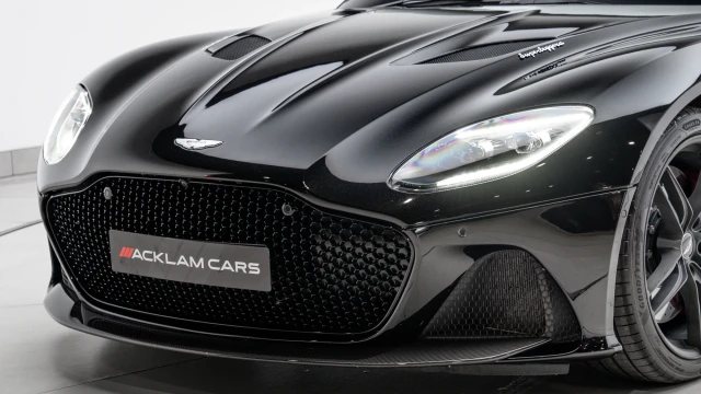 Aston Martin DBS Image 8