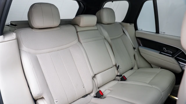 Land Rover Range Rover Image 8