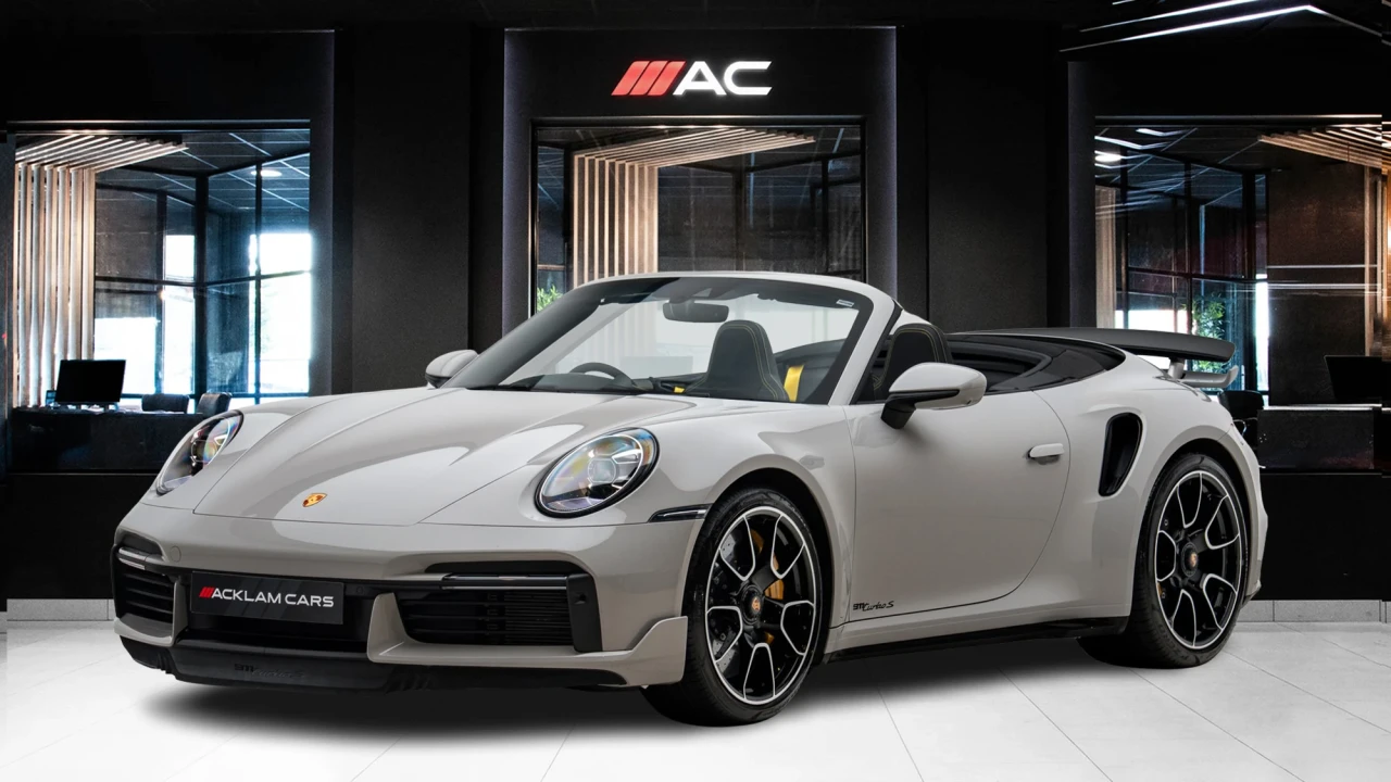 Porsche 911 2023