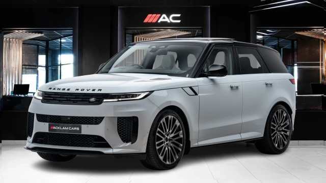 Land Rover Range Rover Sport Image 1