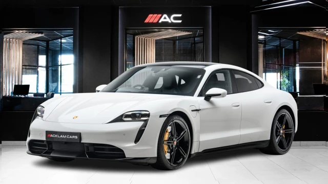 Porsche Taycan Image 1