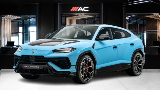 Lamborghini Urus Image 1