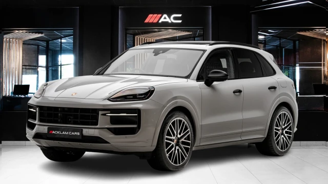 Porsche Cayenne Image 1