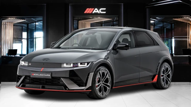 Hyundai IONIQ Image 1