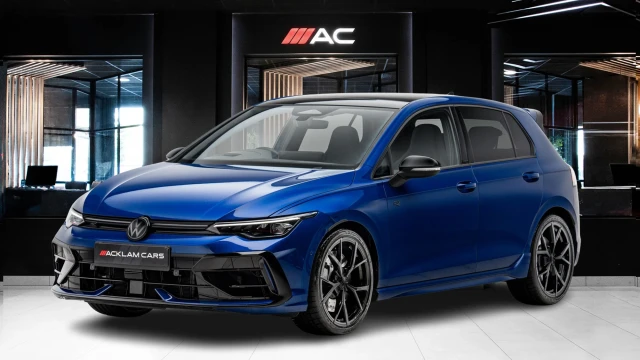 Volkswagen Golf Image 1