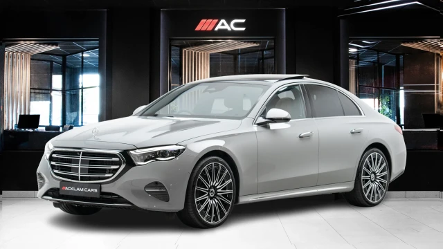 Mercedes-Benz E Class Image 1