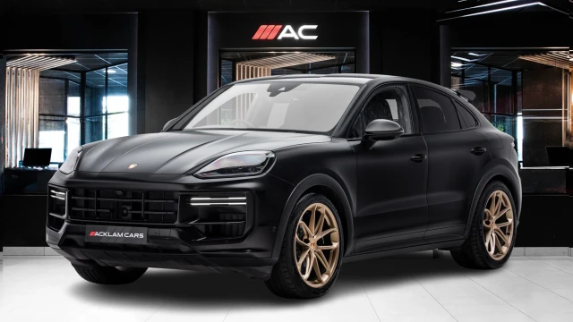 Porsche Cayenne Image 1