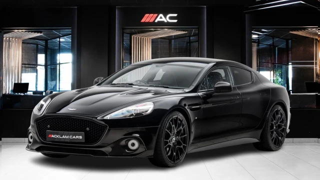 Aston Martin Rapide S Image 1