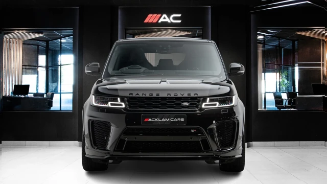 Land Rover Range Rover Sport Image 2
