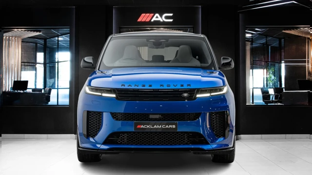 Land Rover Range Rover Sport Image 2