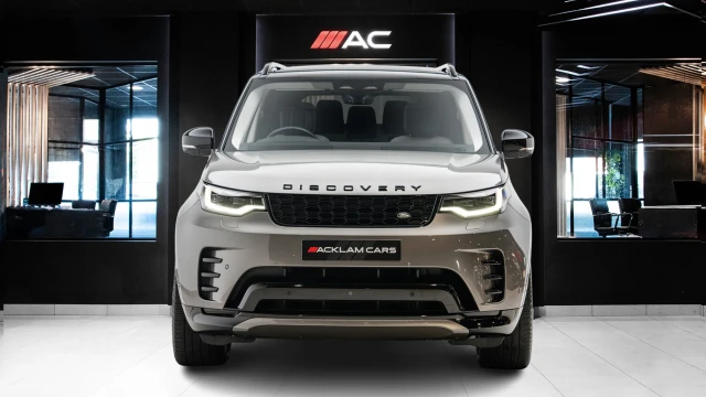 Land Rover Discovery Image 2