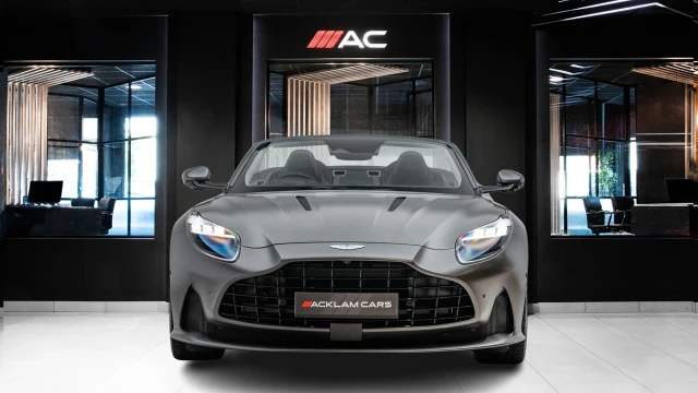Aston Martin DB12 Image 2