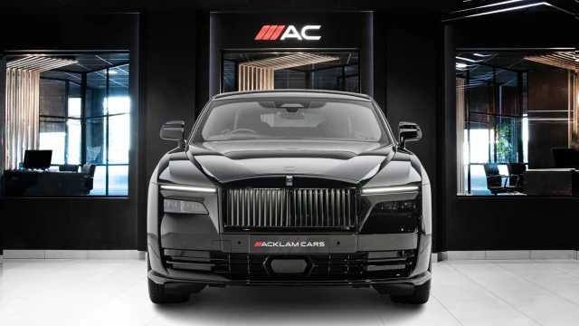 Rolls-Royce Spectre Image 2