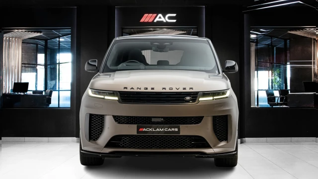 Land Rover Range Rover Sport Image 2